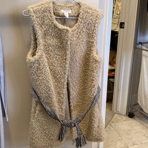 H&M sherpa vest brand new XS